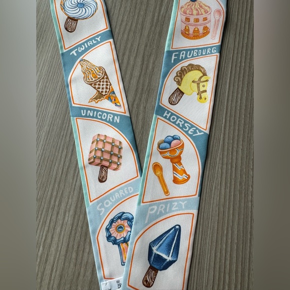 Hermes funny ice cream twilly - Picture 8 of 12